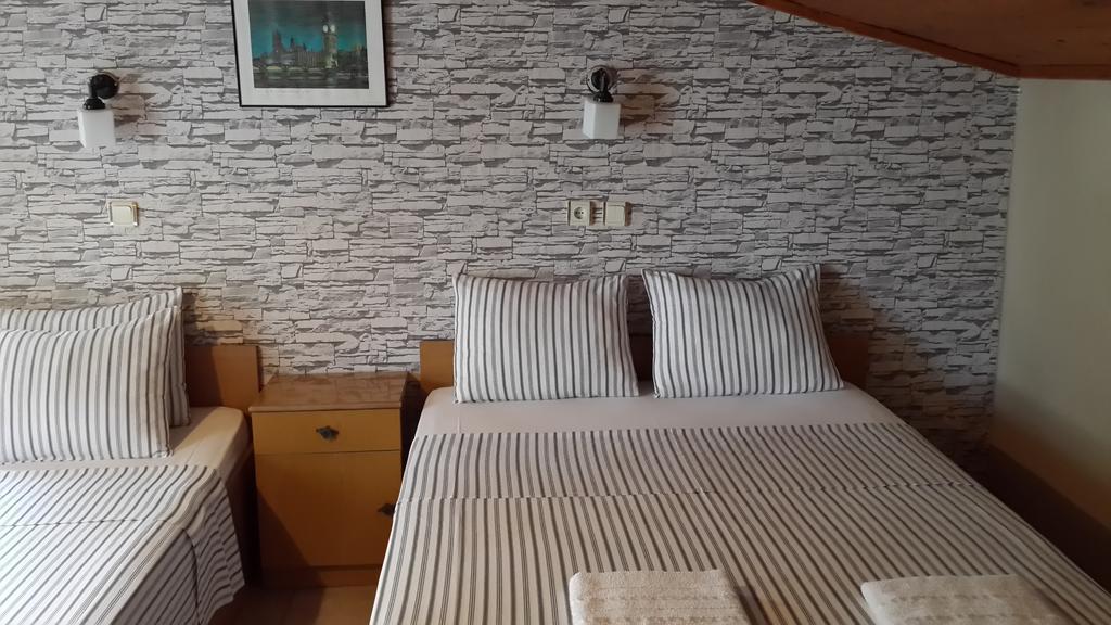 Goel Pension Egirdir Exteriér fotografie